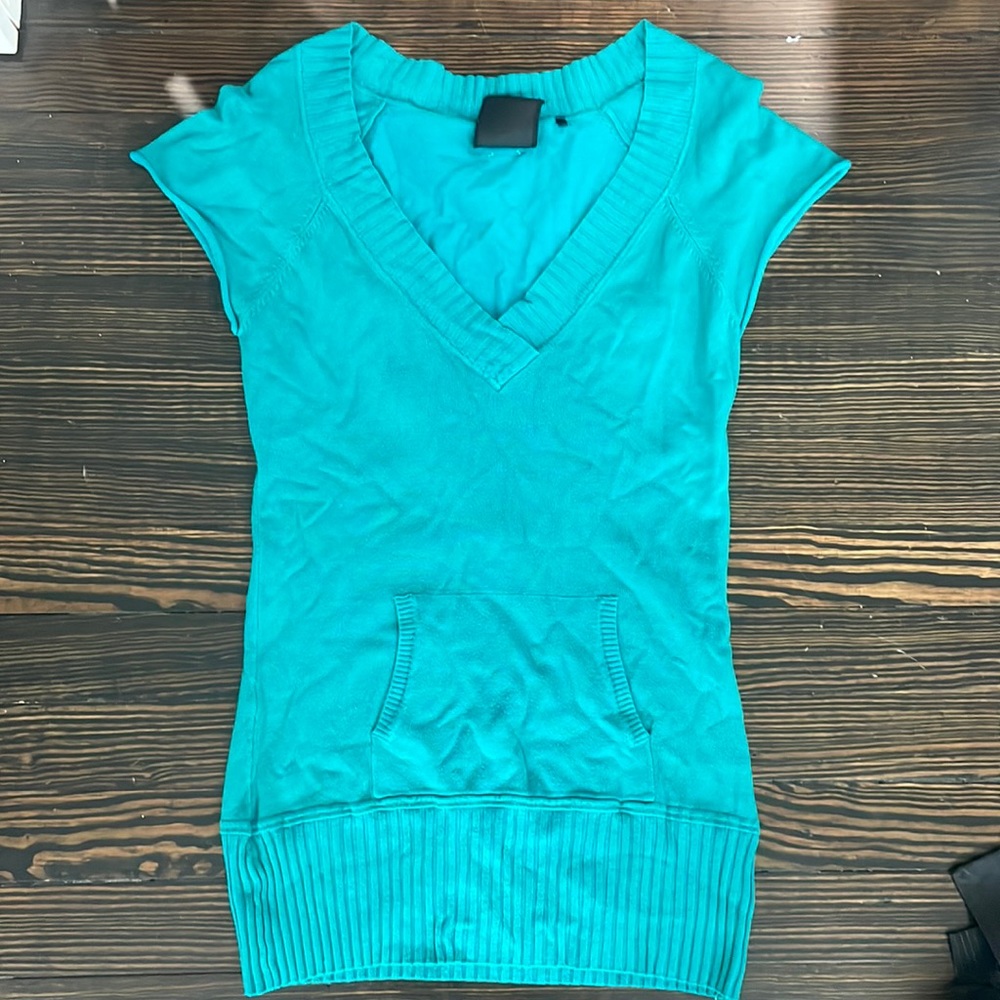 Guess Tunic - Size M